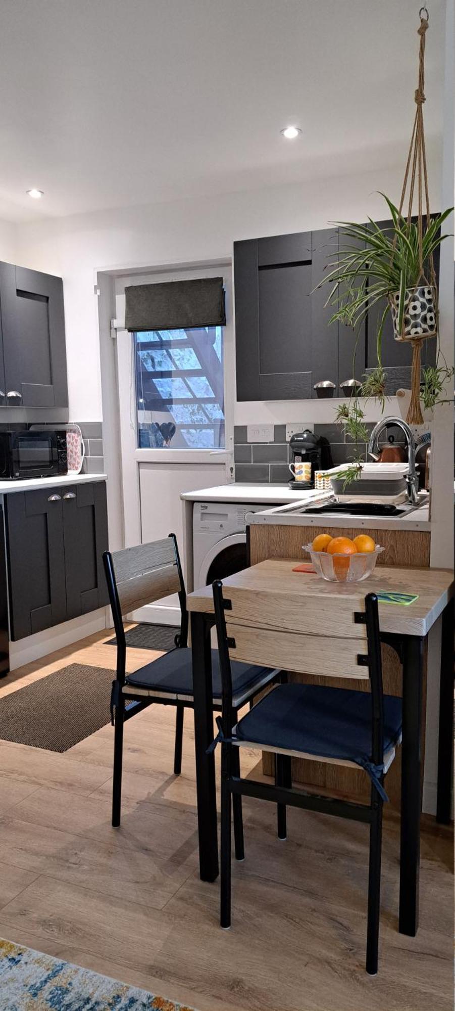 Modern Studio Apartment With Outstanding Views, Sleeps 2 Newlyn Exterior foto